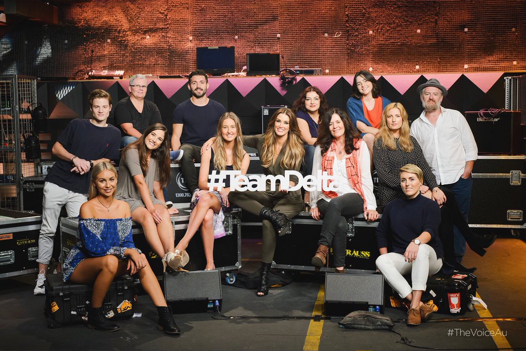 CjlyqtKW0AAg7y7.jpg-large